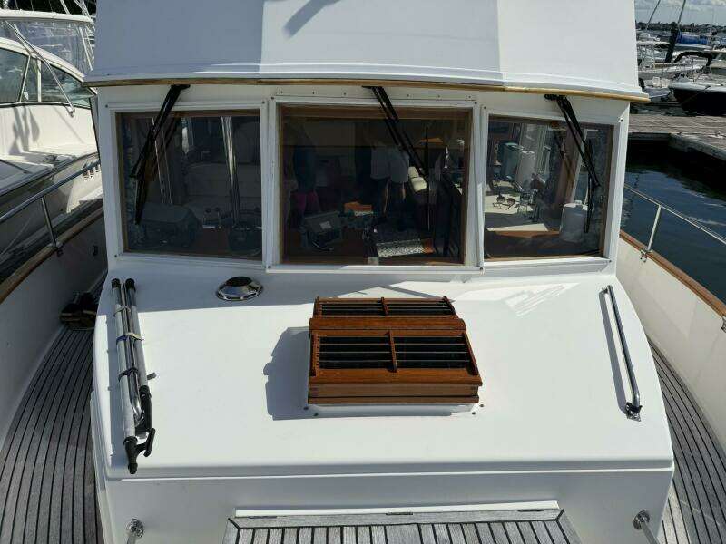 1999 Grand Banks 42 Classic