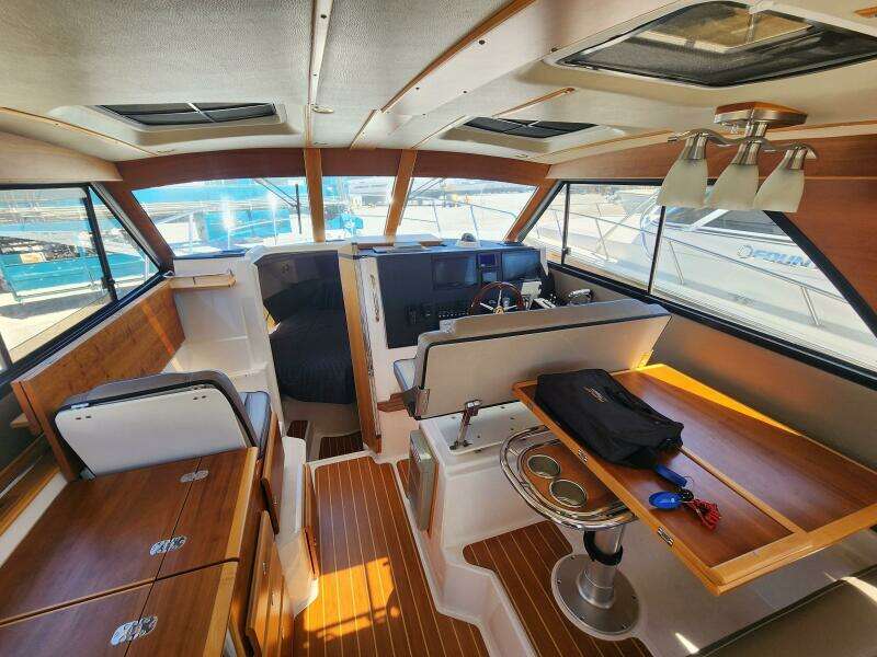 Imgi_14_2020 Cutwater C 32 Cb Power 9928658 20250829141220547 6