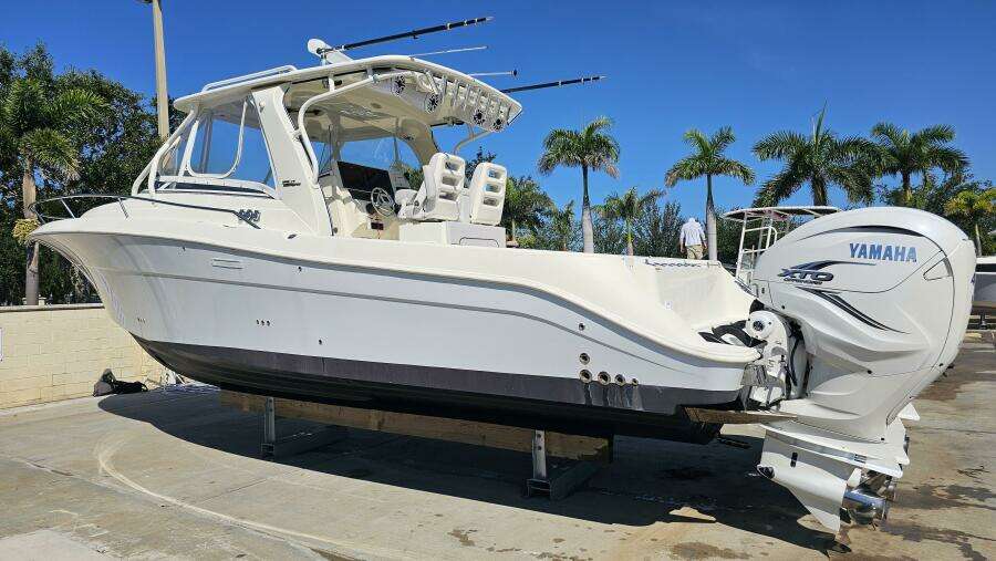 2008 Hydra-Sports 3500 VX Repowered