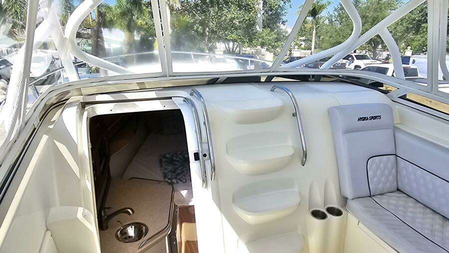 2008 Hydra-Sports 3500 VX Repowered