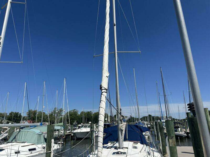 1999 Beneteau 