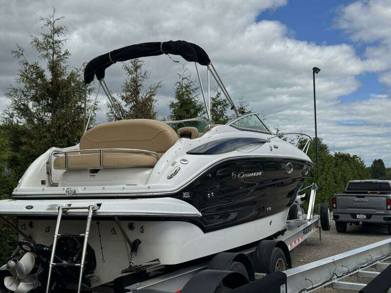 2011 Crownline 264 CR