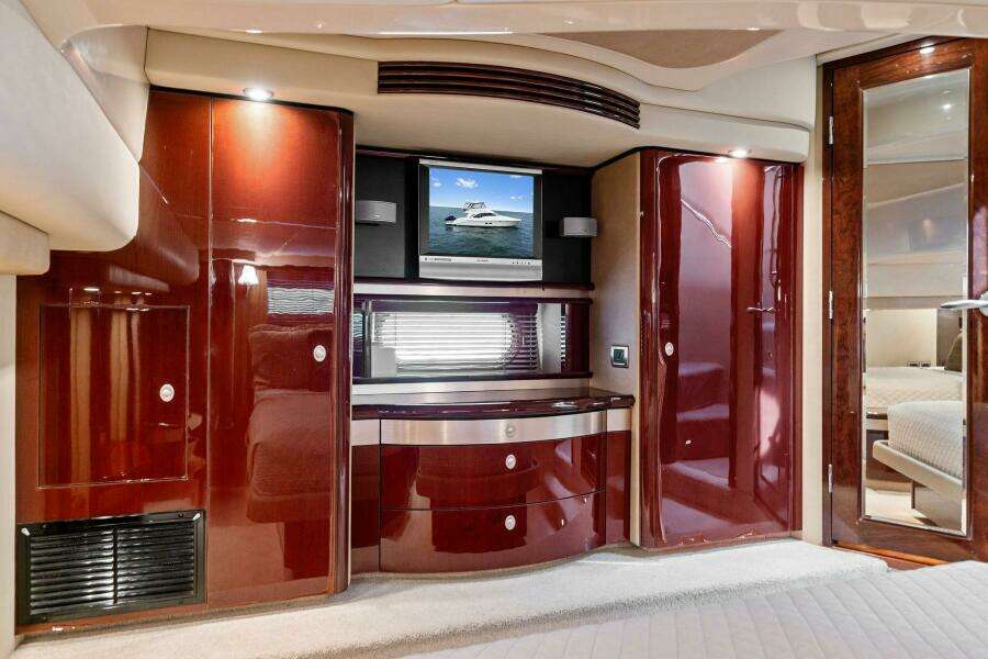 2007 Sea Ray 58 Sedan Bridge