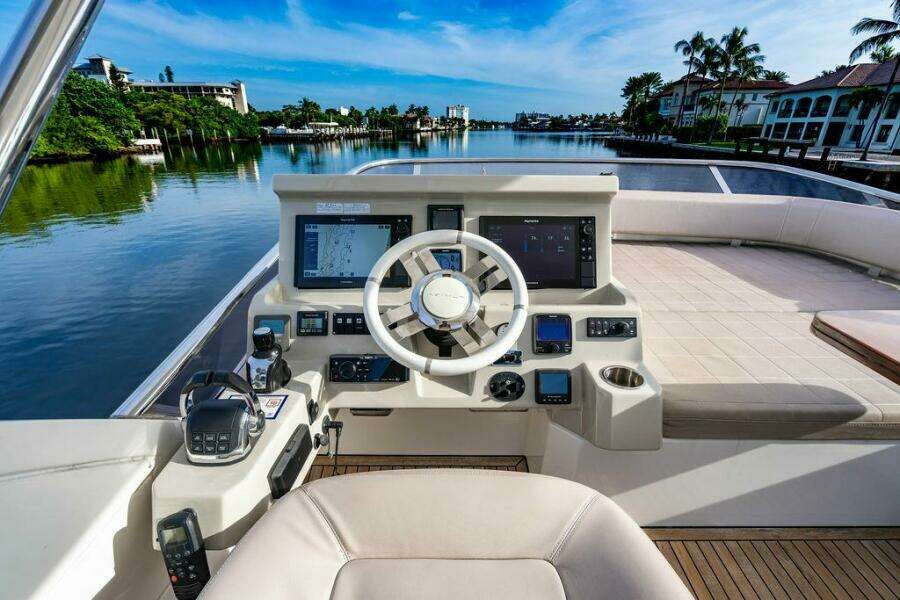 2015 Azimut Fly 50