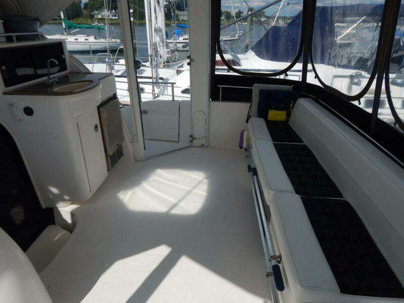 2005 Meridian 408 Motor Yacht