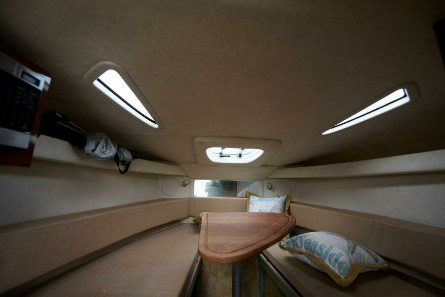 2011 Sea Ray 260 Sundancer