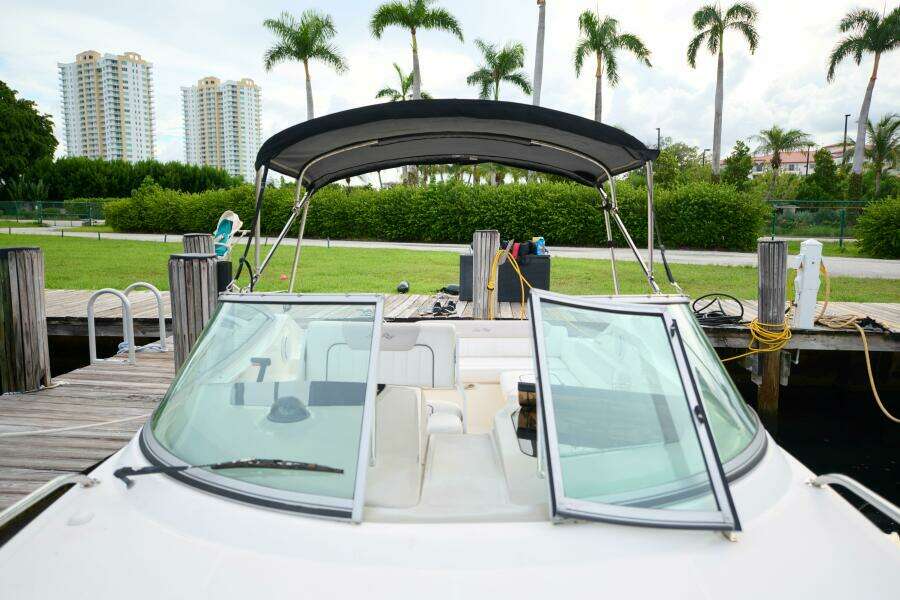2011 Sea Ray 260 Sundancer
