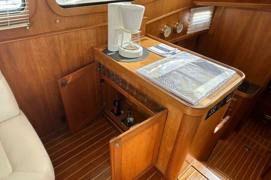 2004 Sabre 36 Flybridge