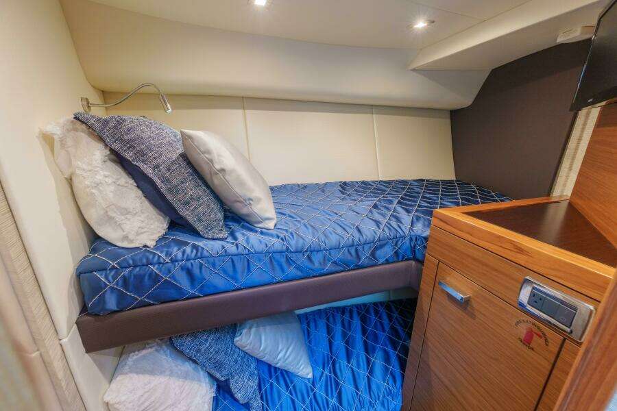 2017 Tiara Yachts C53 Coupe