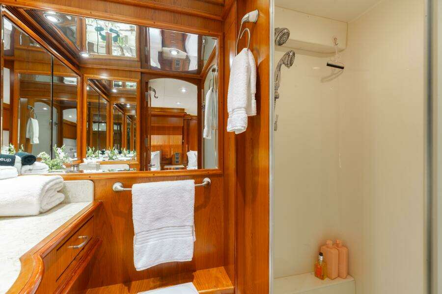 2007 President Tri-Deck