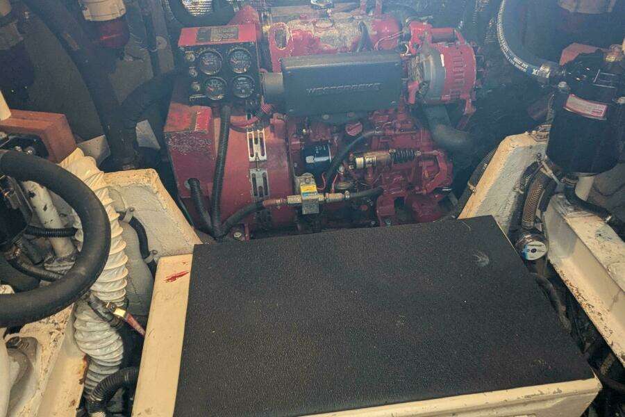 1988 Cape Dory 36 Flybridge Sedan Fast Trawler