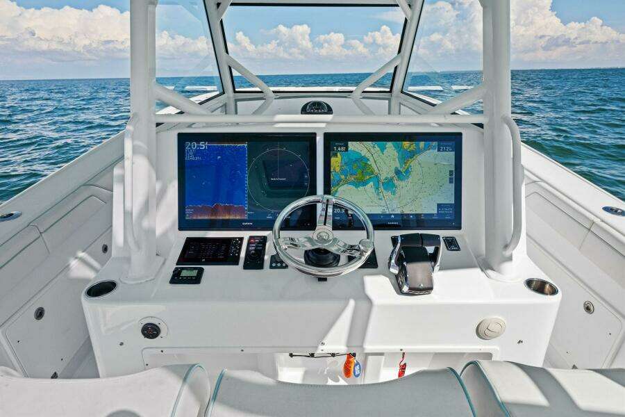 2017 Yellowfin 42 Offshore MIDNIGHT RIDER