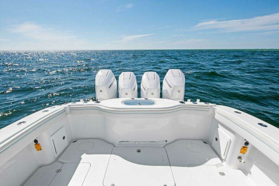 2017 Yellowfin 42 Offshore MIDNIGHT RIDER