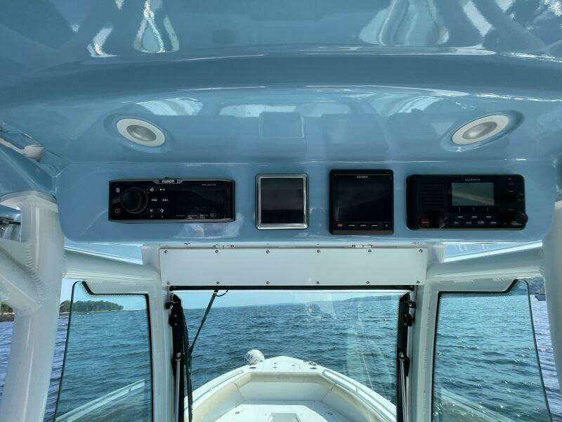 2019 Everglades 273 CC