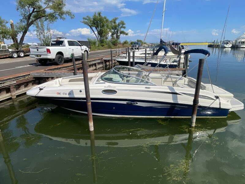 2010 Sea Ray 280 Sun Deck