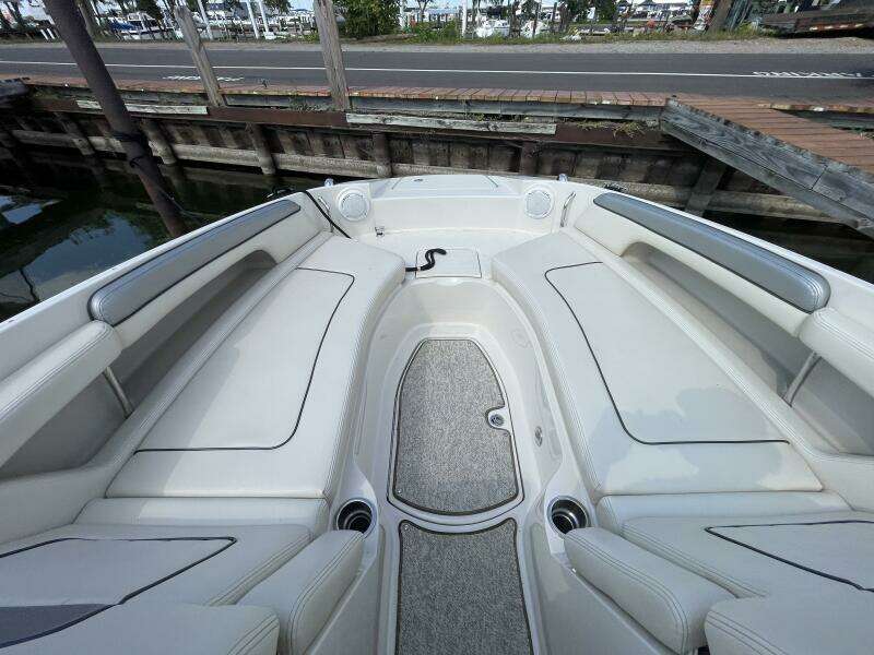2010 Sea Ray 280 Sun Deck
