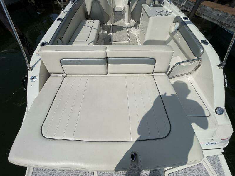 2010 Sea Ray 280 Sun Deck