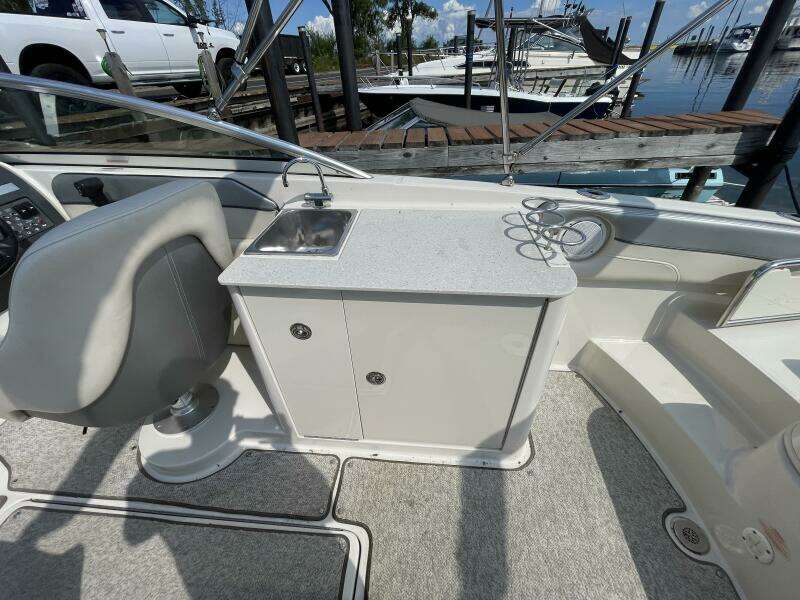2010 Sea Ray 280 Sun Deck