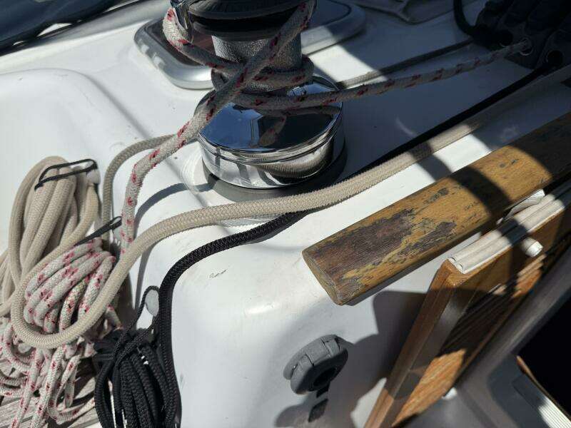 2010 Beneteau Oceanis 43