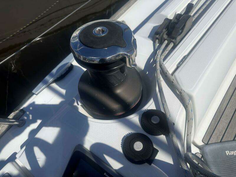 1009 SO509 Electric Primary Winches