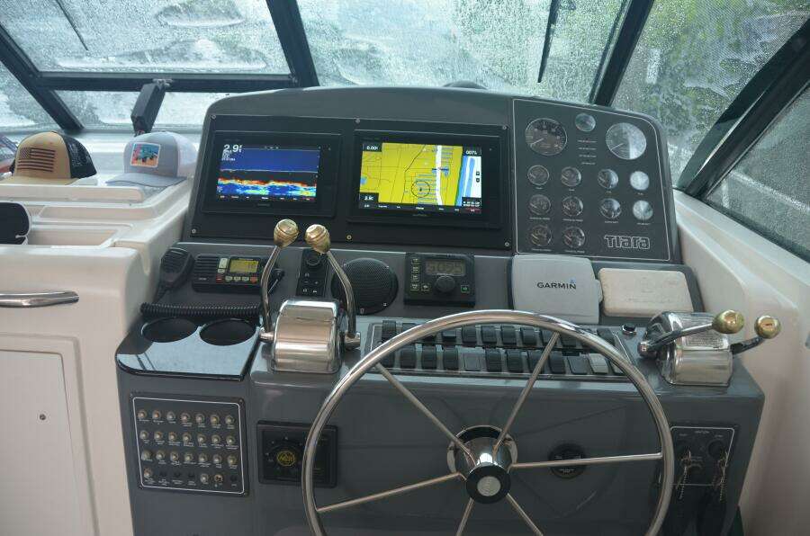 2001 Tiara Yachts 4100 Open Sea Time