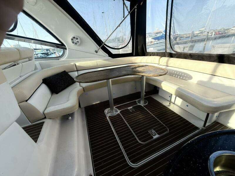 2008 Four Winns 378 Vista