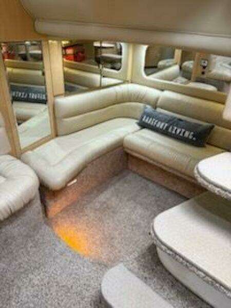 2000 Sea Ray 380 Sundancer