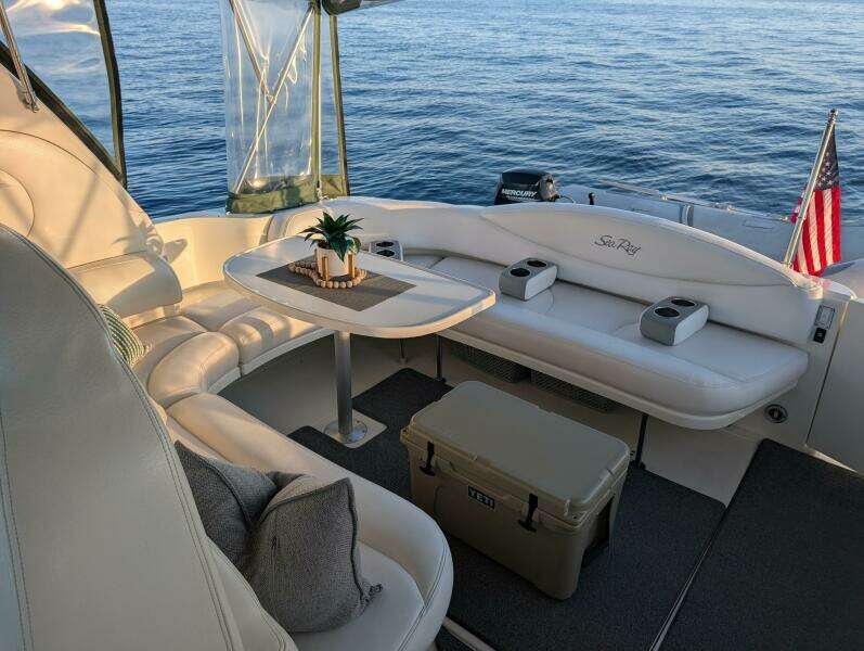 2000 Sea Ray 380 Sundancer