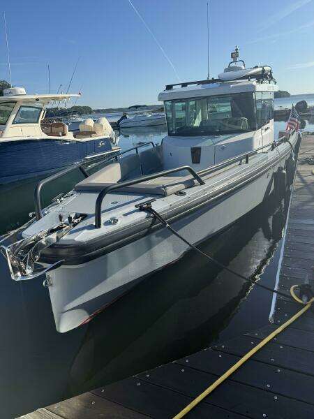 2019 Axopar 28 Cabin