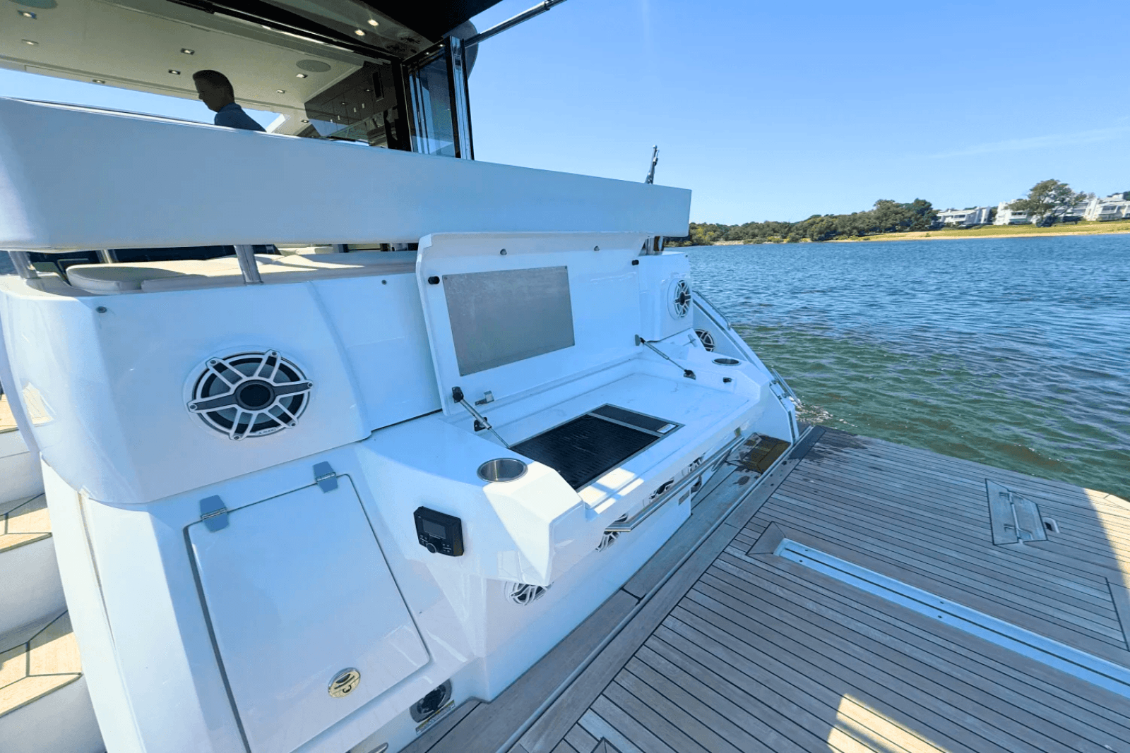 2020 Cruisers Yachts 50 CANTIUS