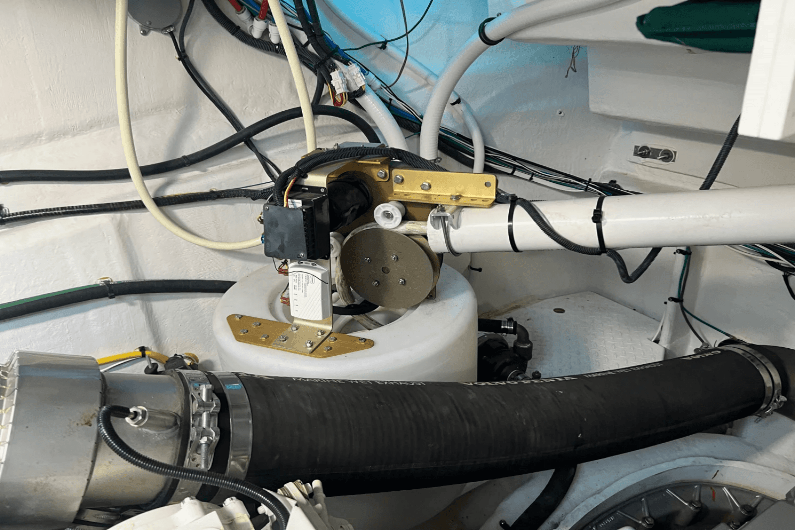 2020 Cruisers Yachts 50 CANTIUS