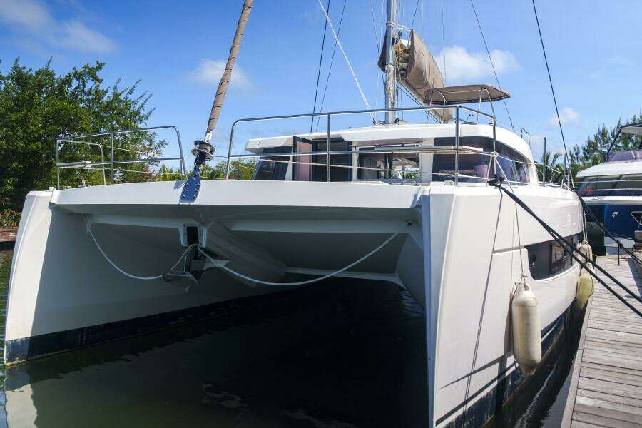 Point Clear Bow Dockside