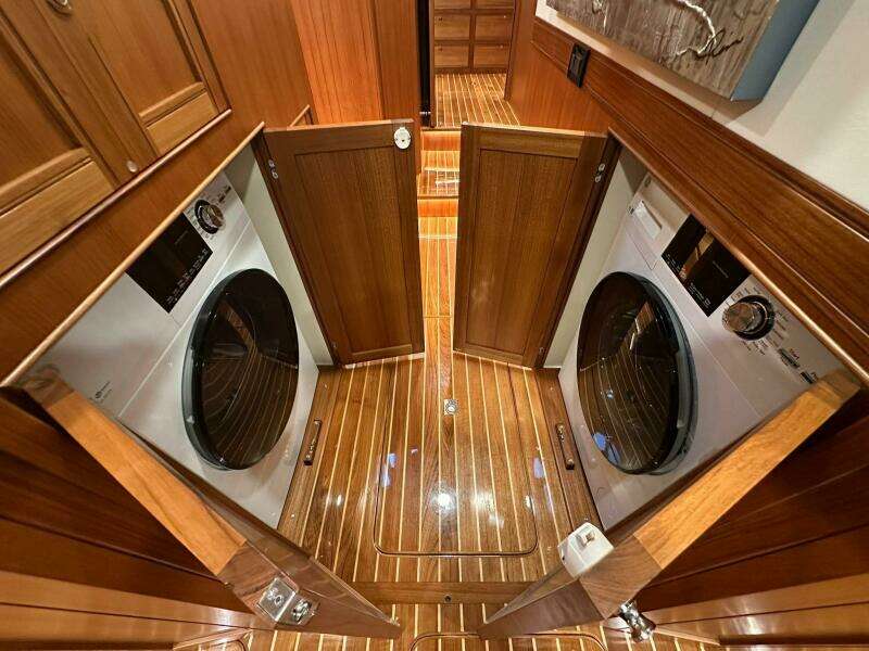 2023 Marlow Explorer 66E - CB