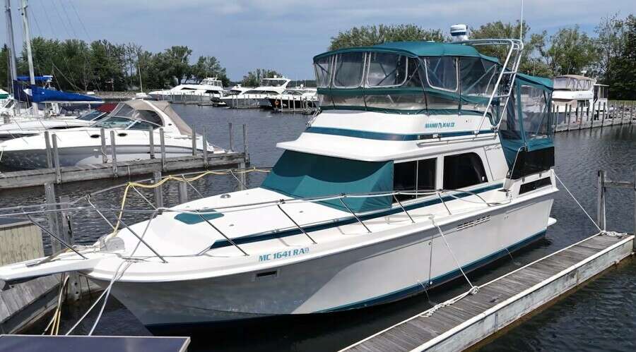 1987 Chris-Craft 362 Catalina