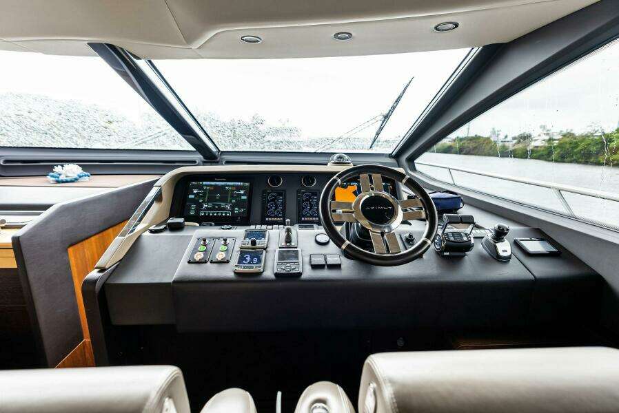 2017 Azimut 72 Flybridge