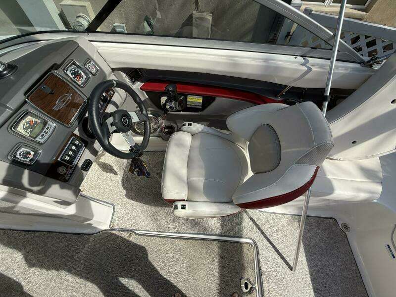 2013 Chaparral 226 SSI