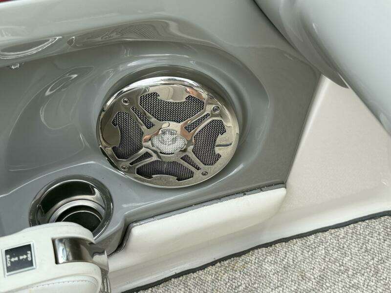 2013 Chaparral 226 SSI