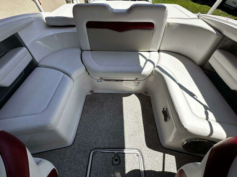 2013 Chaparral 226 SSI