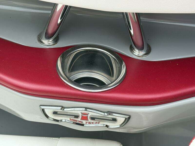 2013 Chaparral 226 SSI