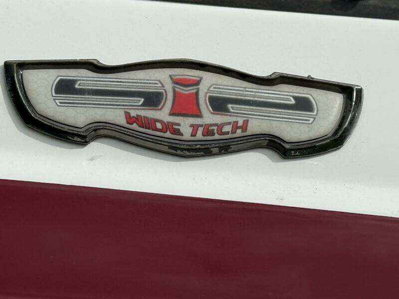 2013 Chaparral 226 SSI