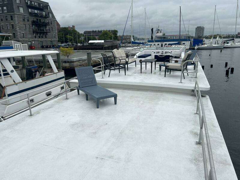 1981 Sumerset Houseboat