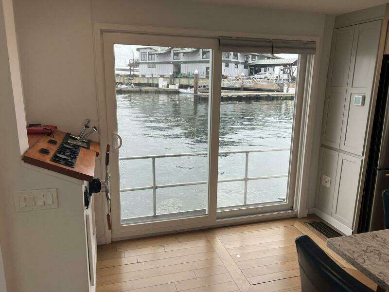 1981 Sumerset Houseboat