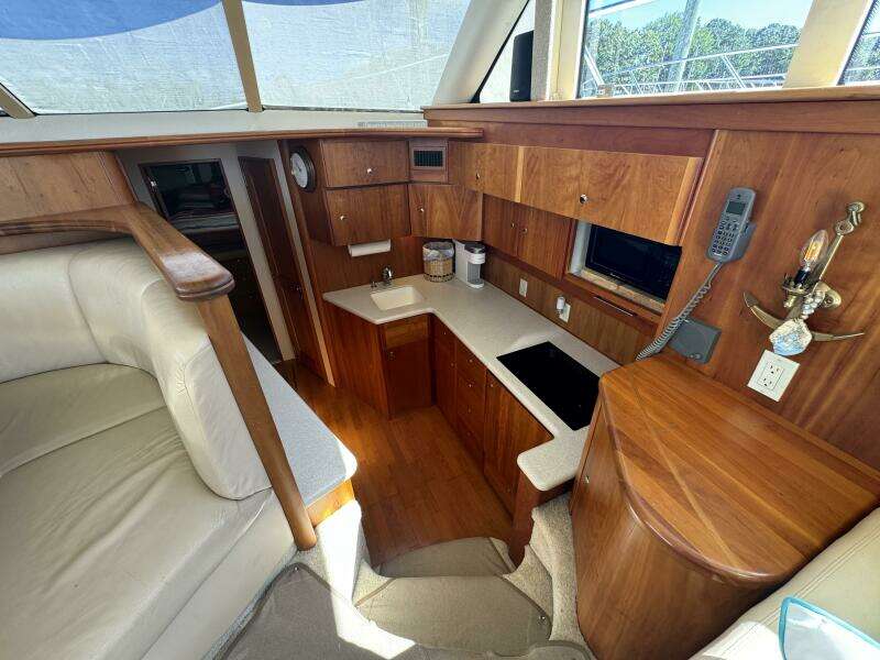 2003 Silverton 42 Convertible