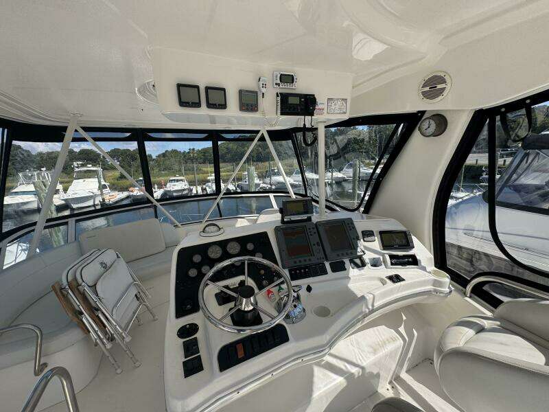 2003 Silverton 42 Convertible