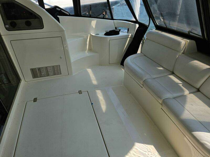 2003 Azimut 46 Motor Yacht