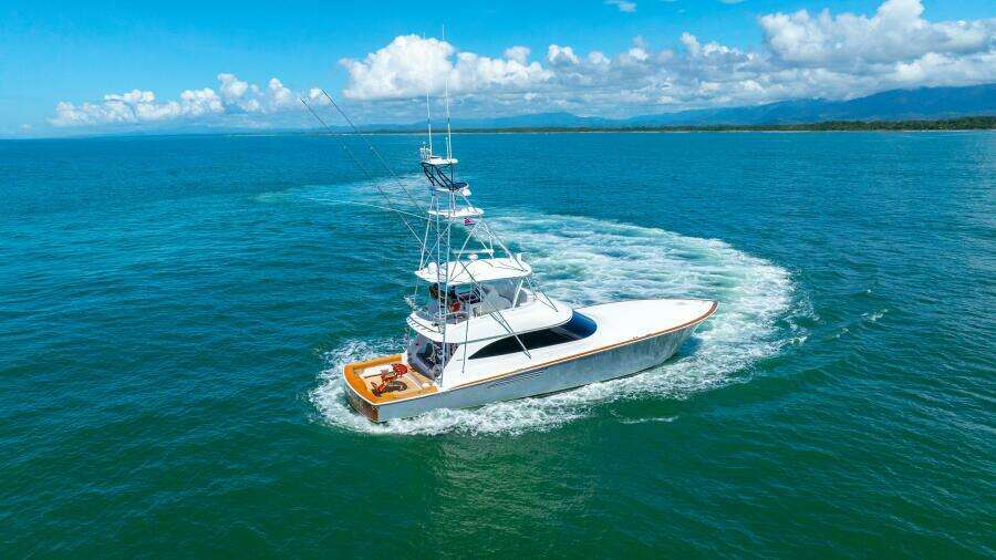 2017 62 Viking Convertible - Offensive