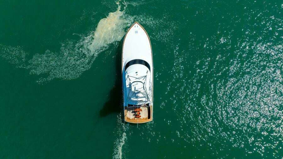 2017 62 Viking Convertible - Offensive