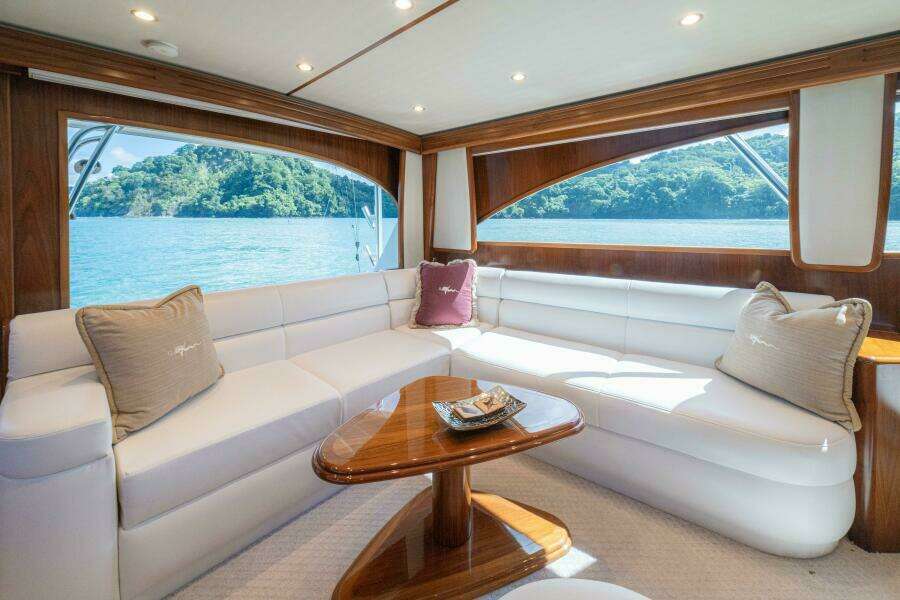 2017 62 Viking Convertible - Offensive