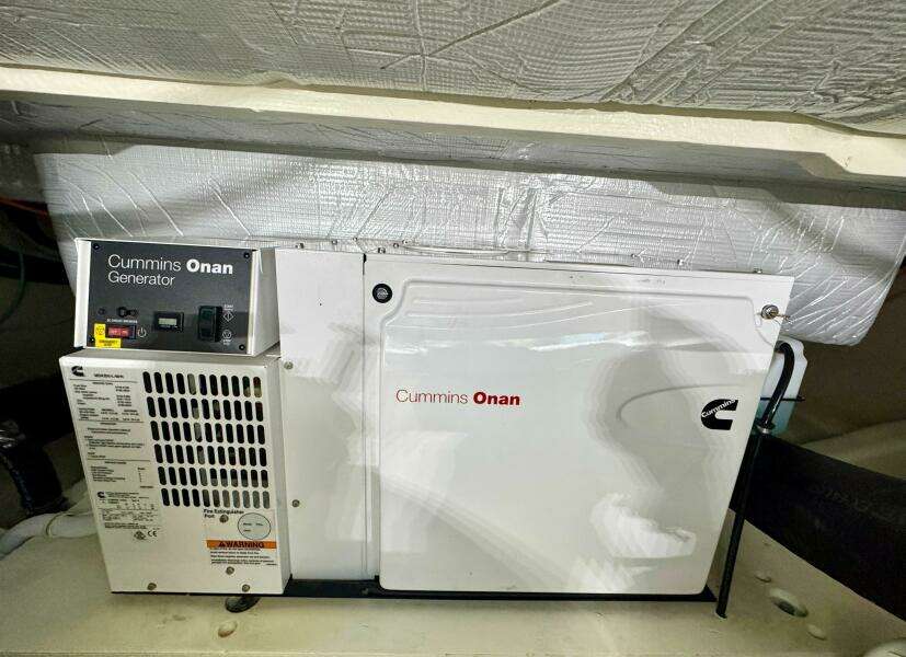 2017 Tiara Yachts 53 Coupe