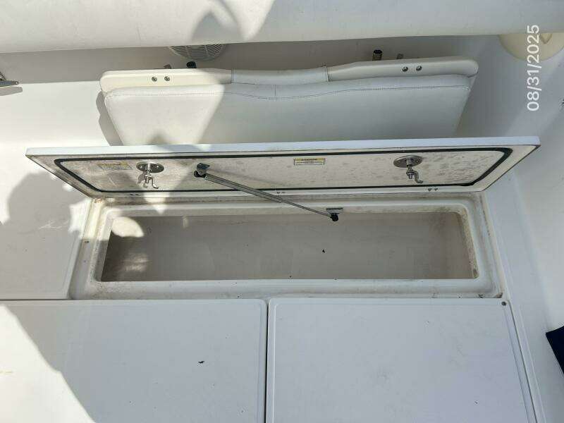 31' Boston Whaler cockpit port storage